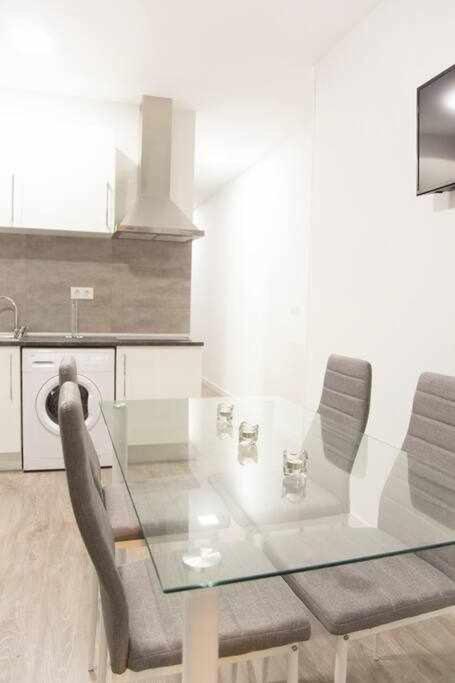 Comodo Y Agradable Estudio En Madrid Centro A3 Exteriör bild